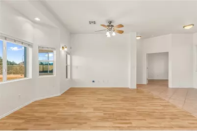 2619 Discovery Road, Bullhead City, AZ 86442 - Photo 11