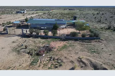 7610 6th Street, Dolan Springs, AZ 86441 - Photo 13