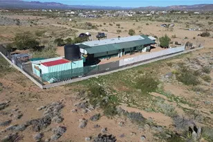 7610 6th St, Dolan Springs, AZ 86441 - Photo 7