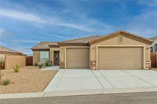 2673 Kingman Dr, Bullhead City, AZ 86429 - Photo 7