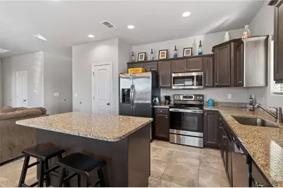 6696 W Brook Drive, Golden Valley, AZ 86413 - Photo 11