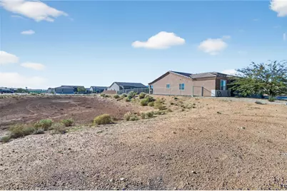 6696 W Brook Drive, Golden Valley, AZ 86413 - Photo 33