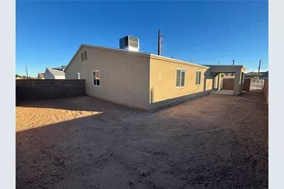 901 Berk Avenue #A, Kingman, AZ 86409 - Photo 7