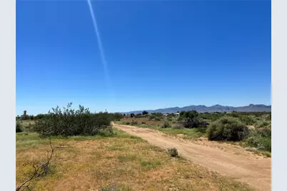 4.78 Ac N Mobile Road, Golden Valley, AZ 86413 - Photo 21