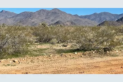 8 E Mary Drive, Yucca, AZ 86438 - Photo 19