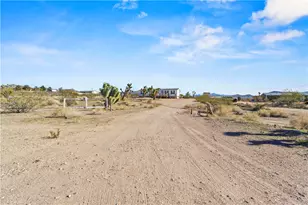 21416 N Ventura Dr, White Hills, AZ 86445 - Photo 25