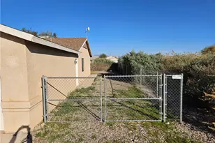 9842 S Phoenix Dr, Mohave Valley, AZ 86440 - Photo 17
