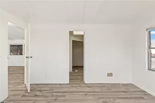 906 Ramar Rd, Bullhead City, AZ 86442 - Photo 23