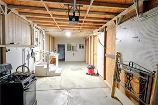 656 E Gordon Dr, Mohave Valley, AZ 86440 - Photo 29
