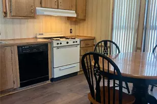 656 E Gordon Dr, Mohave Valley, AZ 86440 - Photo 9