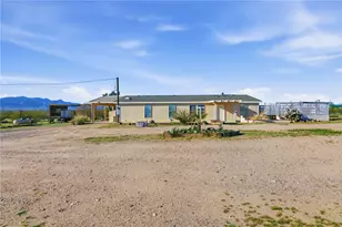 4943 W Safari Dr, Golden Valley, AZ 86413 - Photo 1