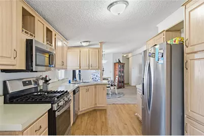 4943 W Safari Drive, Golden Valley, AZ 86413 - Photo 9