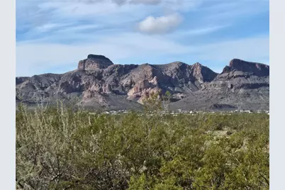 2034 S Cove Road, Golden Valley, AZ 86413 - Photo 1