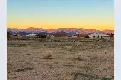 7324 E Squaw Creek Drive, Kingman, AZ 86401 - Photo 1