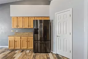 2077 E Los Lagos Dr, Fort Mohave, AZ 86426 - Photo 17