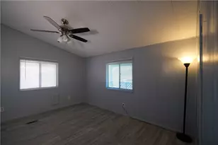 31 W Middle Point Dr, Meadview, AZ 86444 - Photo 41