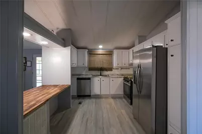 31 W Middle Point Drive, Meadview, AZ 86444 - Photo 25