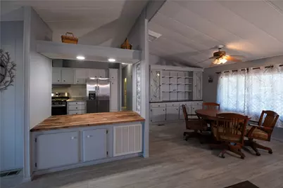 31 W Middle Point Drive, Meadview, AZ 86444 - Photo 23