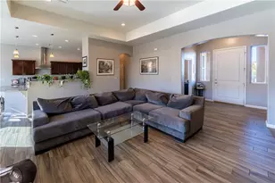 3829 Katie Ln Loop, Kingman, AZ 86401 - Photo 3