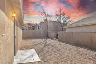 2628 Valentine Ave, Kingman, AZ 86401 - Photo 25