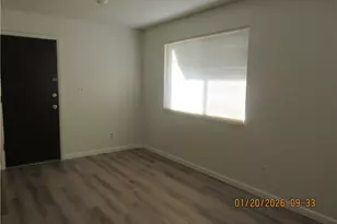 2015 Wickieup, Kingman, AZ 86401 - Photo 3