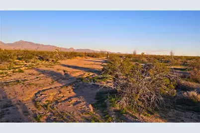 2455 Lone Ranger Road, Yucca, AZ 86438 - Photo 21