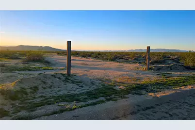 2455 Lone Ranger Road, Yucca, AZ 86438 - Photo 3