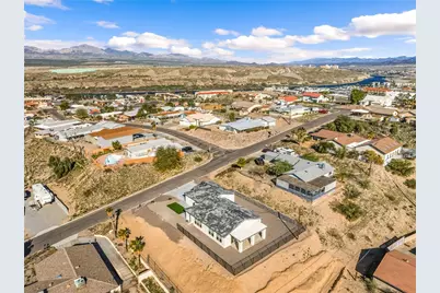 1796 Escalera Dr Drive, Bullhead City, AZ 86442 - Photo 9