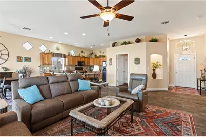 2821 E Singing Breeze Lane, Bullhead City, AZ 86429 - Photo 11
