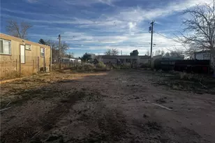 3656 E Shaeffer Ave, Kingman, AZ 86409 - Photo 1