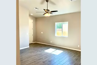 2945 E McVicar Avenue, Kingman, AZ 86409 - Photo 3