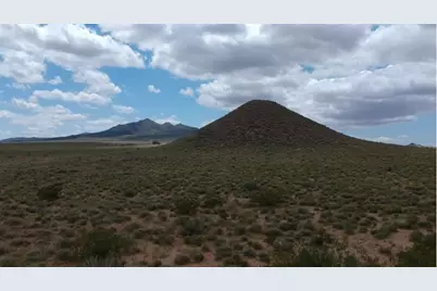 8934 Huntington Avenue, Kingman, AZ 86401 - Photo 1