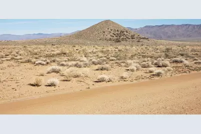 8934 Huntington Avenue, Kingman, AZ 86401 - Photo 3