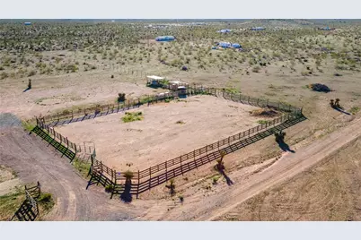 5938 Eden Road, Golden Valley, AZ 86413 - Photo 43