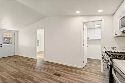 1405 E Pearl Circle, Fort Mohave, AZ 86426 - Photo 11