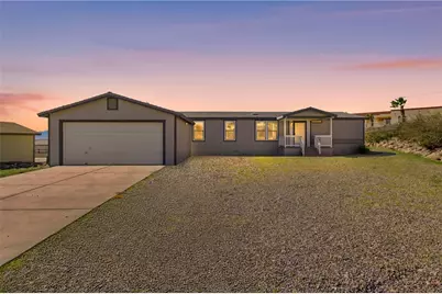 669 Oak Avenue, Bullhead City, AZ 86429 - Photo 1