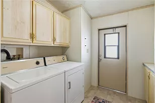 669 Oak Ave, Bullhead City, AZ 86429 - Photo 17