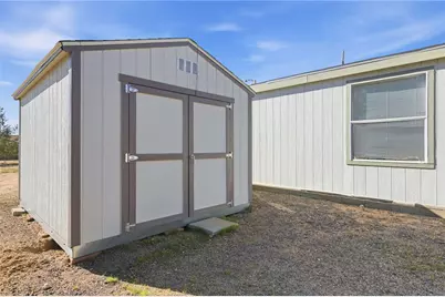 722 S Salt Road, Golden Valley, AZ 86413 - Photo 7