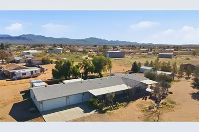 722 S Salt Road, Golden Valley, AZ 86413 - Photo 13