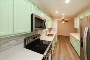 14948 N Canyon Dr, Dolan Springs, AZ 86441 - Photo 17