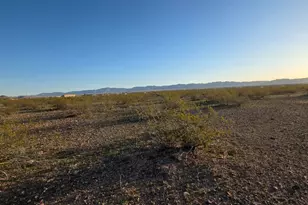 306-44-005A Estrella, Golden Valley, AZ 86413 - Photo 1