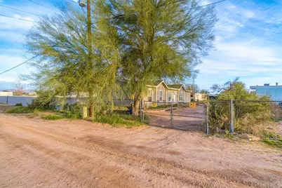 1291 E Vacation Drive, Mohave Valley, AZ 86440 - Photo 3