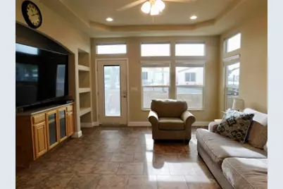 2286 Felipe Dr, Bullhead City, AZ 86442 - Photo 9