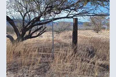 3836 W Third Ave., Yucca, AZ 86438 - Photo 13