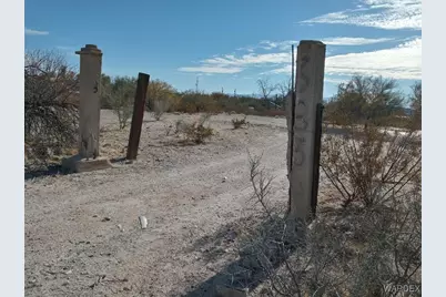 3836 W Third Ave., Yucca, AZ 86438 - Photo 1