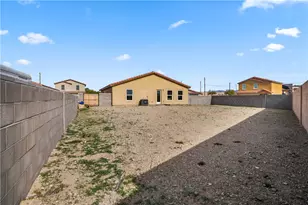 2228 E Sand Crk Dr, Fort Mohave, AZ 86426 - Photo 25