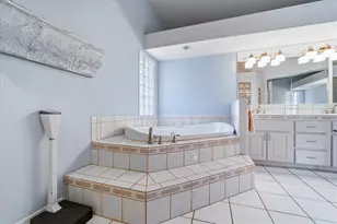 325 Pacific Dr, Lake Havasu, AZ 86406 - Photo 29