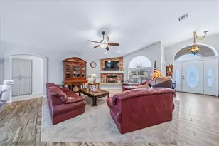 325 Pacific Dr, Lake Havasu, AZ 86406 - Photo 9