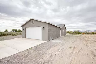 10185 S Jamaica Dr, Mohave Valley, AZ 86440 - Photo 3