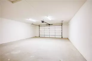 10185 S Jamaica Dr, Mohave Valley, AZ 86440 - Photo 23